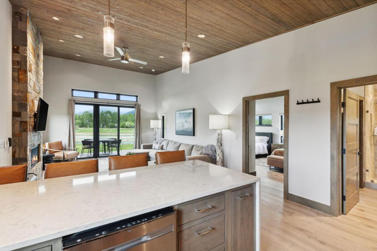 Mara Luxury Cabin- Maple Hamilton エクステリア 写真