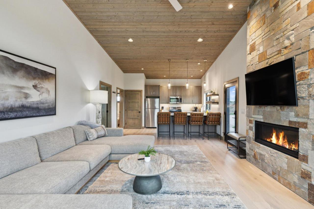 Mara Luxury Cabin- Maple Hamilton エクステリア 写真